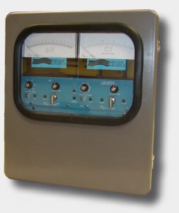 Model 447 Swimming Pool Chemistry Controller